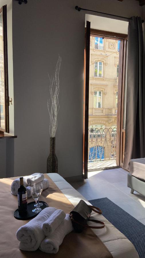 Soha Piazza Di Spagna Boutique Rome Bagian luar foto