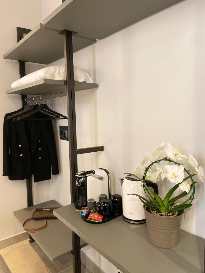 Soha Piazza Di Spagna Boutique Rome Bagian luar foto